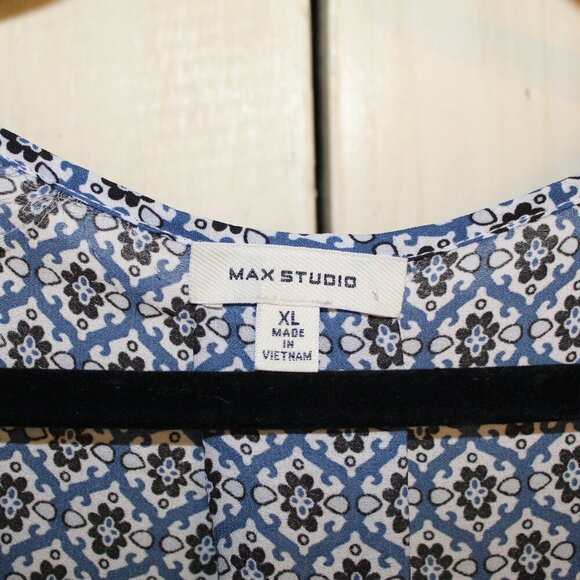 -Max Studio blue black and white short sleeve v-neck flowy style blouse XL - Picture 4 of 6